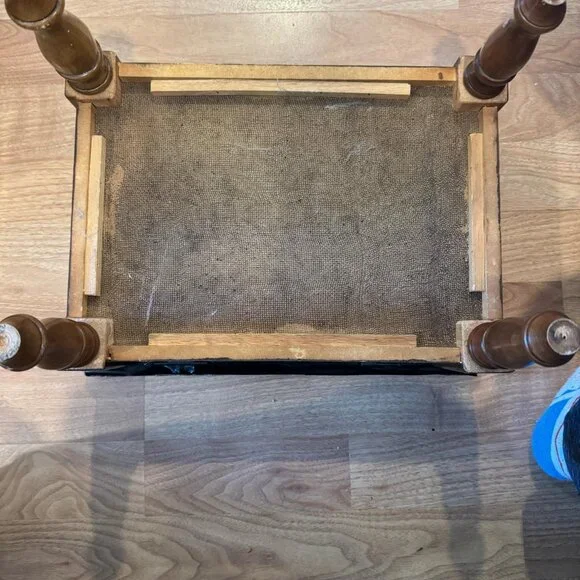 **Vintage Wooden Tapestry Footstool with Storage – Hinged Padded Top – Floral Fa - Picture 7 of 16